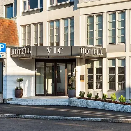 Vic Hotel